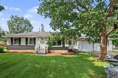 2429 Linda Avenue SE, Grand Rapids, MI 49546 - Photo 2