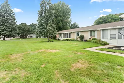 5784 Leisure South Drive SE, Kentwood, MI 49548 - Photo 24