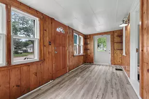 251 Crown St SW, Wyoming, MI 49548 - Photo 10