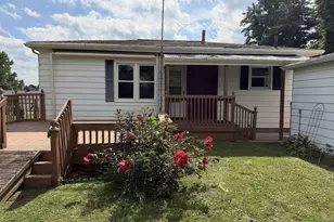 319 E Grant St, Hastings, MI 49058 - Photo 6