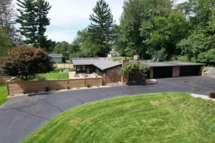 3520 Stonewall Rd, Jackson, MI 49203 - Photo 1