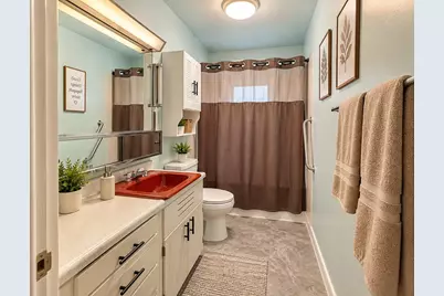 1362 E Summit Avenue, Muskegon, MI 49444 - Photo 6