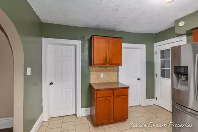 1103 Fountain Street NE, Grand Rapids, MI 49503 - Photo 8