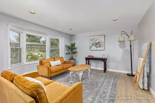 1727 Weymouth Dr SE, Grand Rapids, MI 49508 - Photo 10