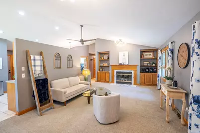 8421 Trail Blazer Drive SE, Byron Center, MI 49315 - Photo 8