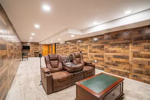 8421 Trail Blazer Dr SE, Byron Center, MI 49315 - Photo 34