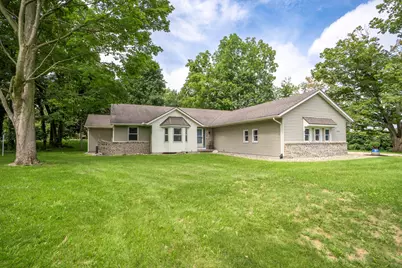 8421 Trail Blazer Drive SE, Byron Center, MI 49315 - Photo 2