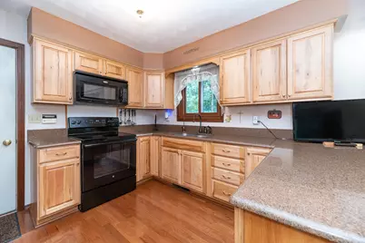 179 Juanita Drive, Battle Creek, MI 49014 - Photo 12