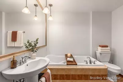 60 Monroe Center Street NW #8D, Grand Rapids, MI 49503 - Photo 10