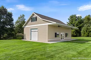 21899 Hilltop Cir, Stanwood, MI 49346 - Photo 72