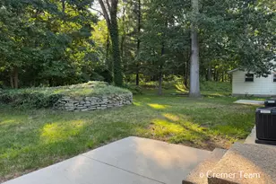 5727 Ridgebrook Ave SE, Kentwood, MI 49508 - Photo 34