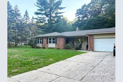 5727 Ridgebrook Avenue SE, Kentwood, MI 49508 - Photo 2
