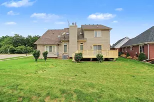 23853 Joey Dr, Brownstown, MI 48134 - Photo 36