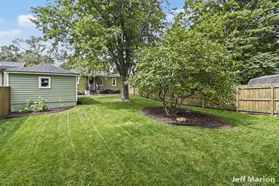 2540 Day Avenue NW, Grand Rapids, MI 49544 - Photo 20