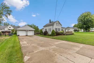 9915 Perry Street, Zeeland, MI 49464 - Photo 4