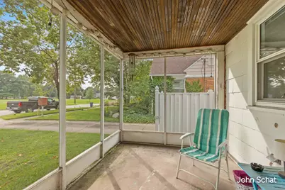 903 Edna Street SE, Grand Rapids, MI 49507 - Photo 2
