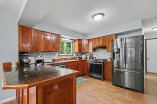 1975 32nd St SE, Grand Rapids, MI 49508 - Photo 8