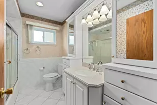 8921 Ardel Dr, Sterling Heights, MI 48314 - Photo 20
