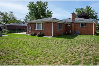8921 Ardel Drive, Sterling Heights, MI 48314 - Photo 28