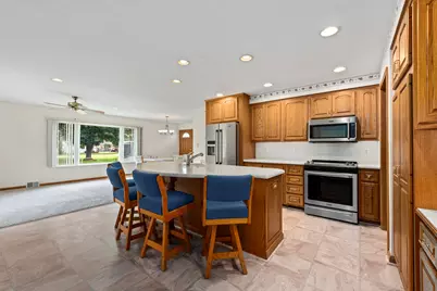 8921 Ardel Drive, Sterling Heights, MI 48314 - Photo 6