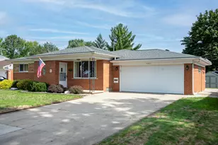 8921 Ardel Dr, Sterling Heights, MI 48314 - Photo 30