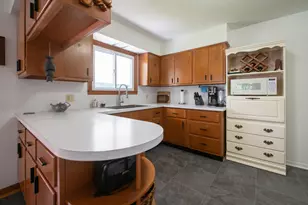 10159 SE Torch Lake Dr, Alden, MI 49612 - Photo 6