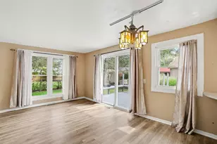 3554 McCracken St, Norton Shores, MI 49441 - Photo 6