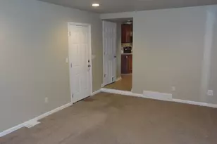 674 Canterbury Dr, Saline, MI 48176 - Photo 14
