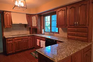 2265 Hannan Rd, Westland, MI 48186 - Photo 8