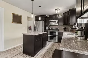 50281 Rebecca Dr, Paw Paw, MI 49079 - Photo 14