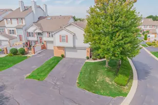 49800 Pointe Crossing, Plymouth, MI 48170 - Photo 42