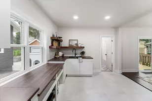 1114 Hall St SE, Grand Rapids, MI 49507 - Photo 14