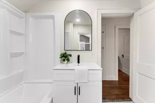 1114 Hall St SE, Grand Rapids, MI 49507 - Photo 28