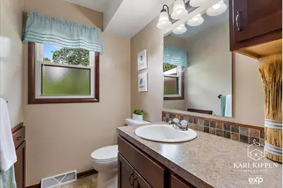 2761 Danube Lane NE, Grand Rapids, MI 49525 - Photo 20