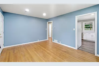 606 Lake Boulevard, Paw Paw, MI 49079 - Photo 10