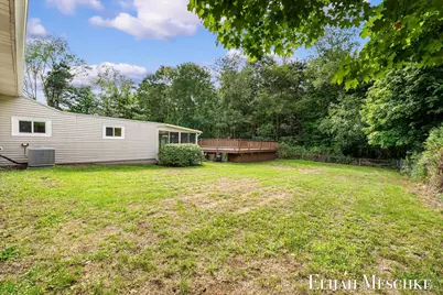 13749 Lakeshore Avenue, Grand Haven, MI 49417 - Photo 40