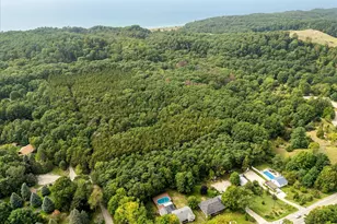 13749 Lakeshore Ave, Grand Haven, MI 49417 - Photo 52