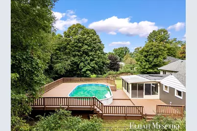 13749 Lakeshore Avenue, Grand Haven, MI 49417 - Photo 38
