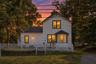 1329 W North St, Kalamazoo, MI 49006 - Photo 2