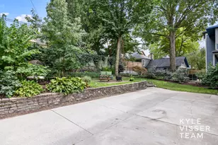 228 Madison Ave SE, Grand Rapids, MI 49503 - Photo 68