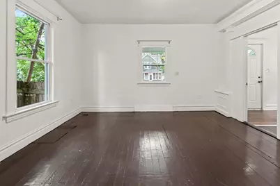 918 Dorchester Avenue SW, Grand Rapids, MI 49503 - Photo 6