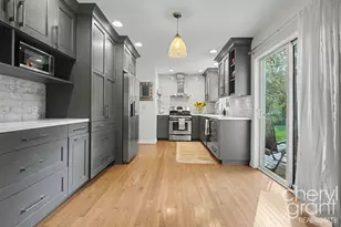 2246 Boston St SE, East Grand Rapids, MI 49506 - Photo 8