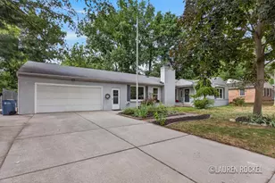 3121 Baker Park Dr SE, Grand Rapids, MI 49508 - Photo 4