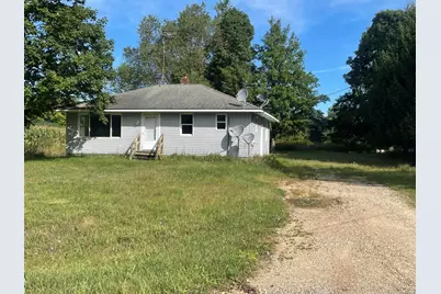 66 W Woodrow Road, Shelby, MI 49455 - Photo 1