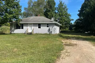 66 W Woodrow Rd, Shelby, MI 49455 - Photo 1