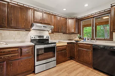 926 Clubview Drive, Fremont, MI 49412 - Photo 10