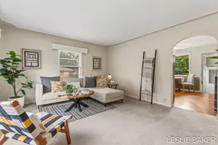 311 W 30th St, Holland, MI 49423 - Photo 8