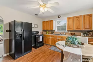 311 W 30th St, Holland, MI 49423 - Photo 18