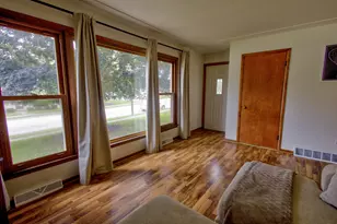 3146 Tuell St NW, Grand Rapids, MI 49504 - Photo 8