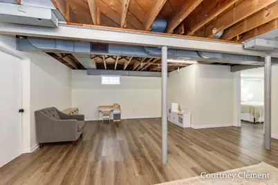 955 Northlawn Street NE, Grand Rapids, MI 49505 - Photo 16